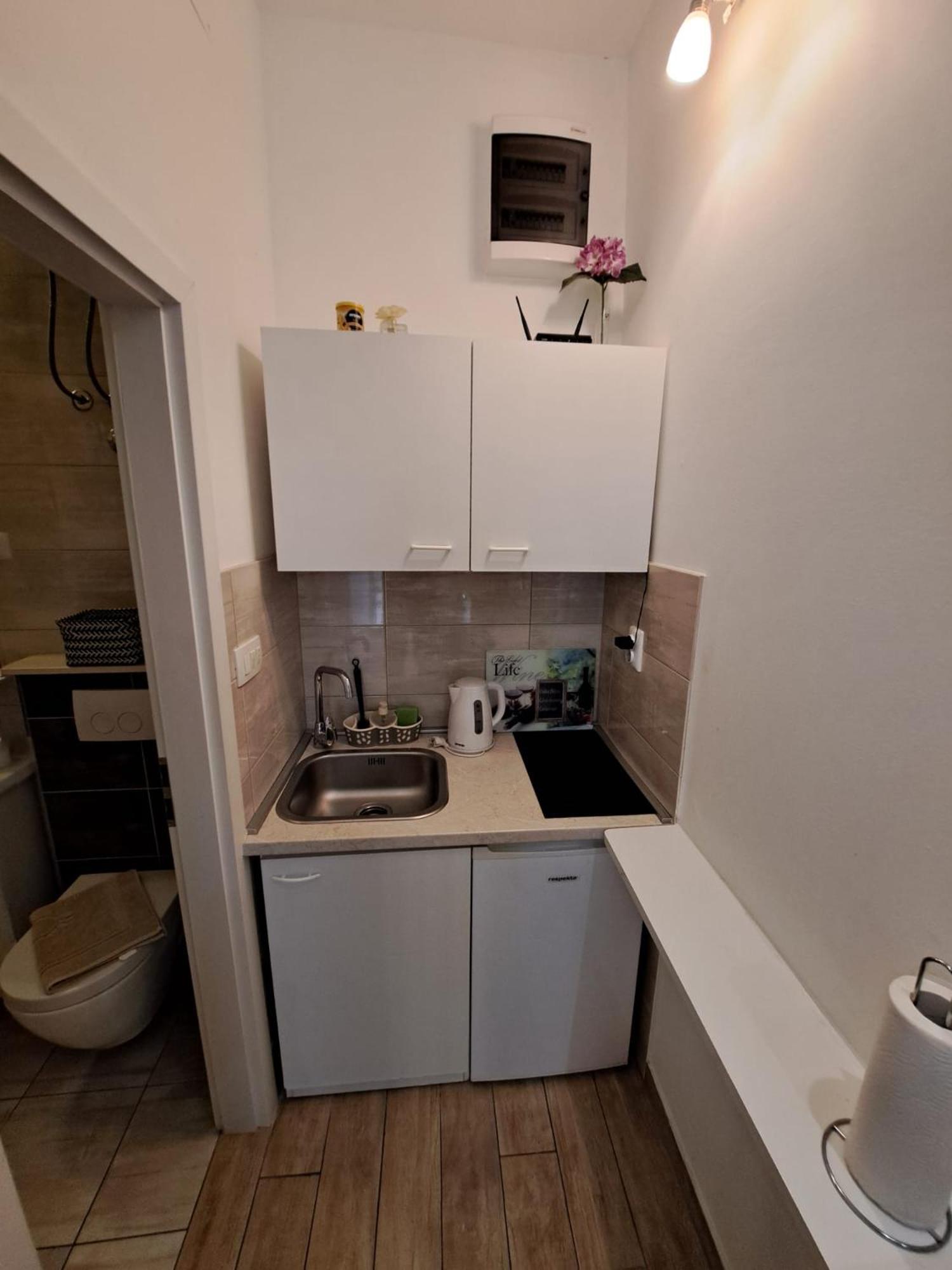 Studio Apartment Legcevic Kaštela Exterior foto
