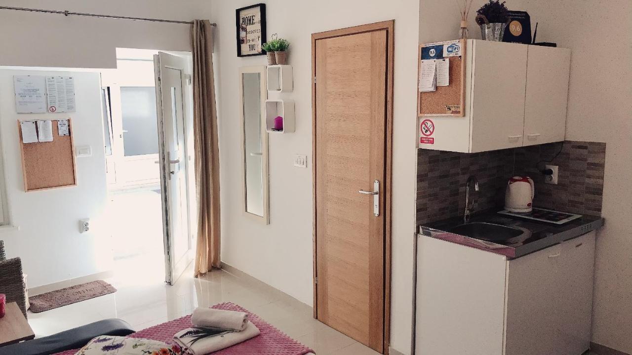 Studio Apartment Legcevic Kaštela Exterior foto